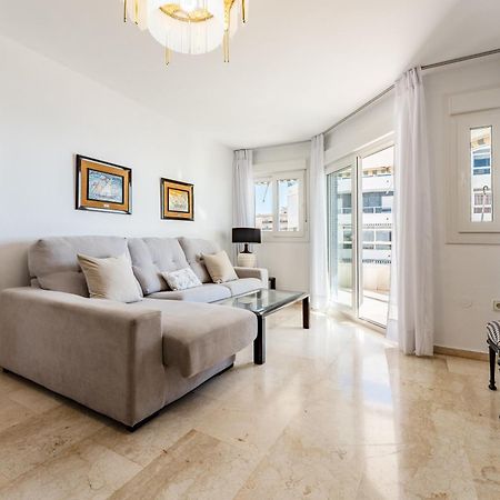 Апартаменты Tropico Carihuela View & Parking Торремолинос Экстерьер фото