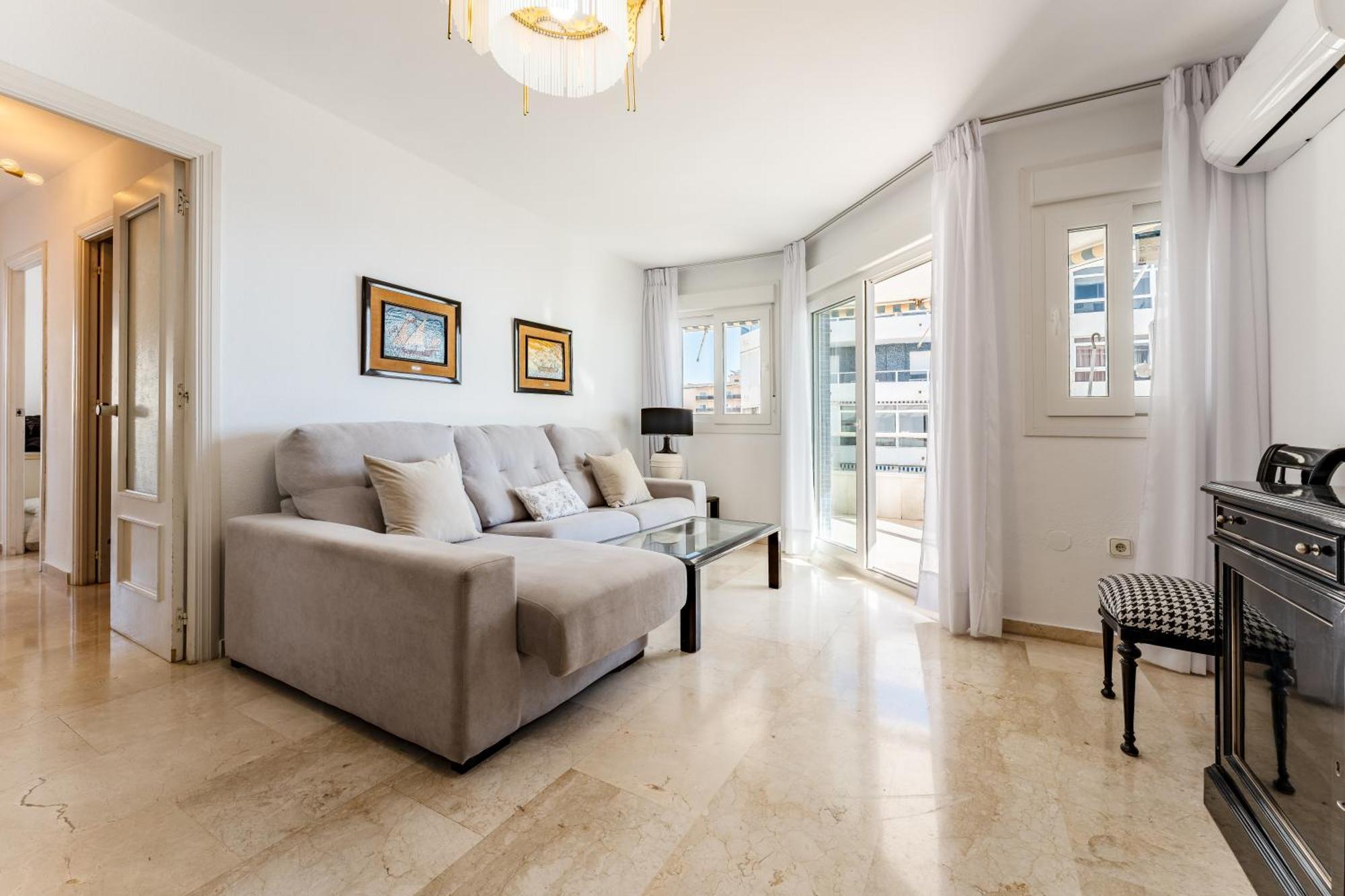 Апартаменты Tropico Carihuela View & Parking Торремолинос Экстерьер фото