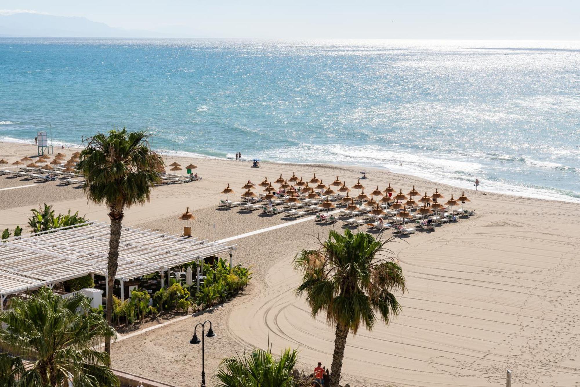 Апартаменты Tropico Carihuela View & Parking Торремолинос Экстерьер фото
